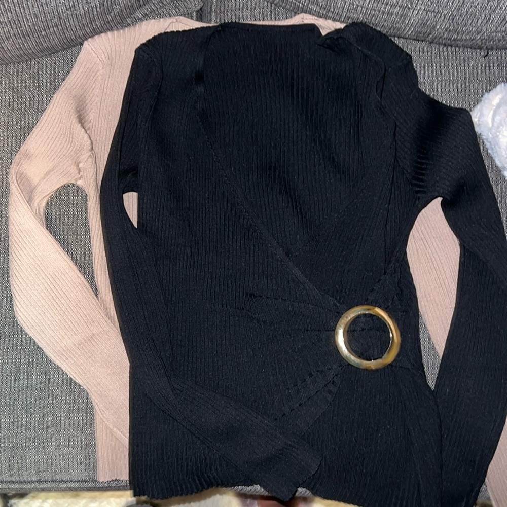 Sweater - Picture 6 of 7